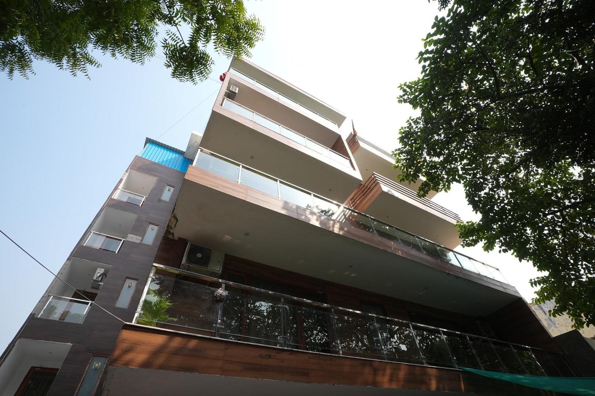 Hotel Tanvi Premium Residency Near Artemis Hospital, Gurugram Gurgaon Exterior foto